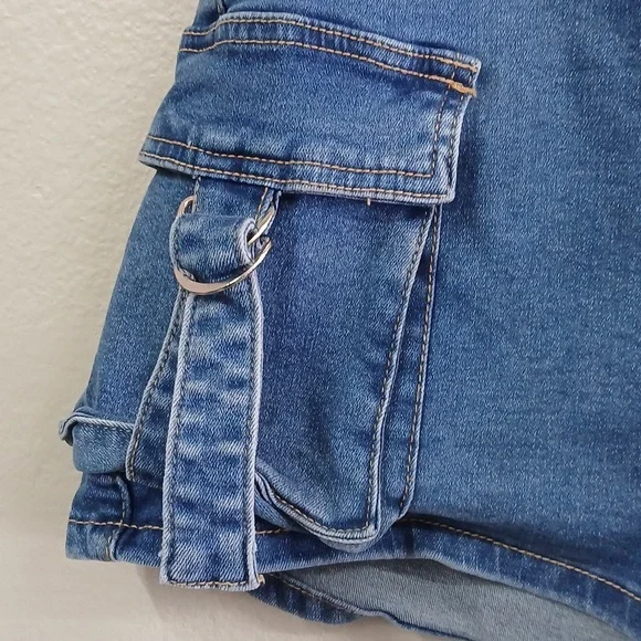 NWT Aotasely Blue Denim Mini Cargo Shorts Size L (12-14) - Picture 7 of 10